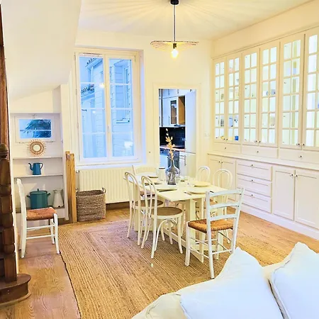 Bain De - 8-10pers - Le Charme à 50m De La Avec Cour Privée Сasa de vacaciones